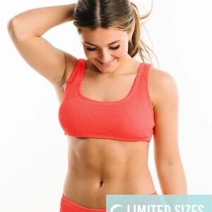 ZYIA Women’s Muted Peach Ribbed Clasp Bikini Top #1367